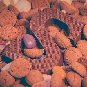 Acting out a Saint Nicholas Story - Groep 5-8